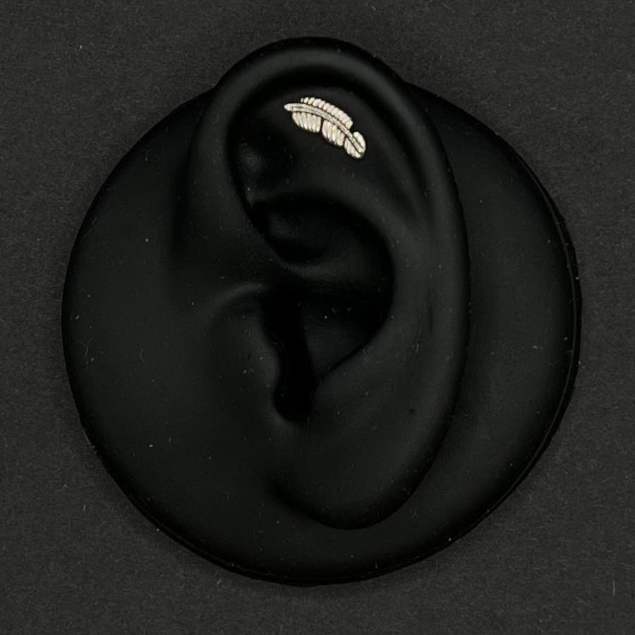 Feather flat back